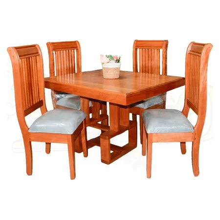Comedor de 4 sillas en caoba