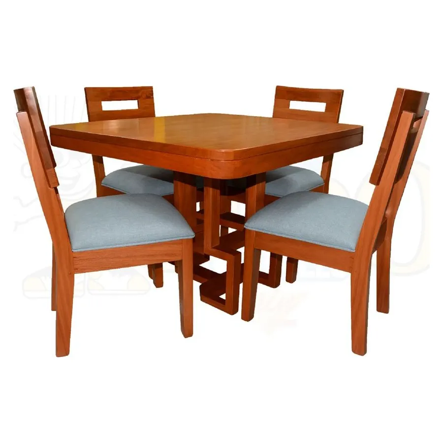 Comedor de 4 sillas en madera