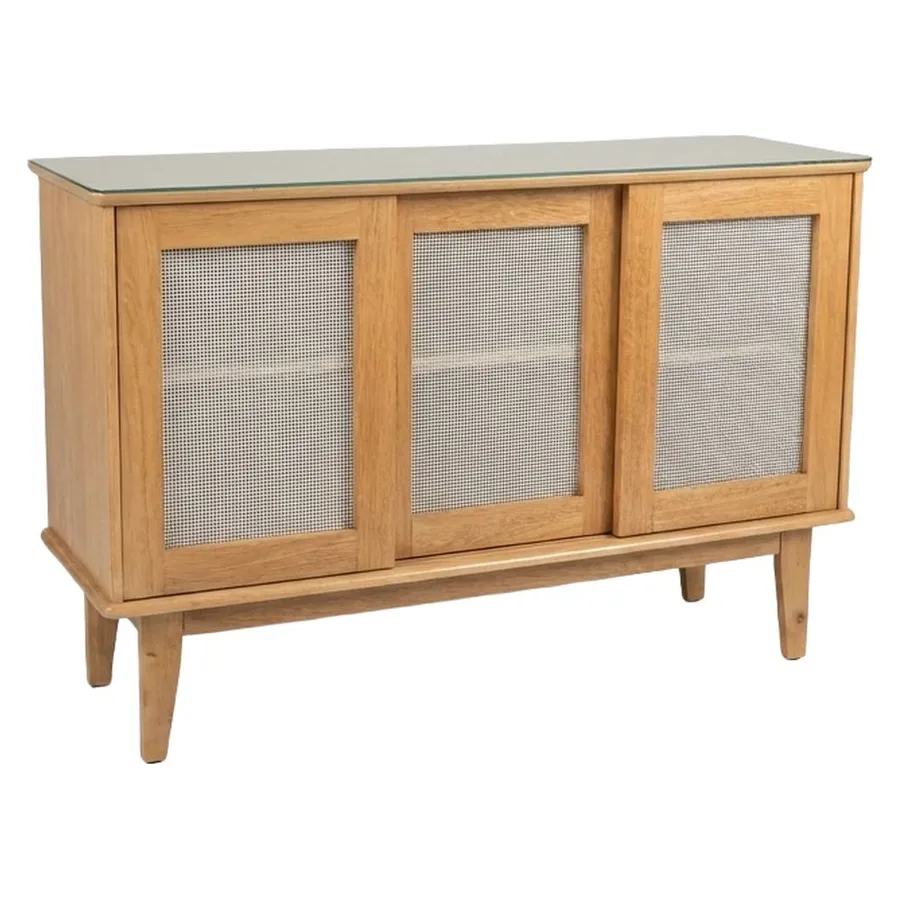 Credenza en madera clara con puertas de rejilla